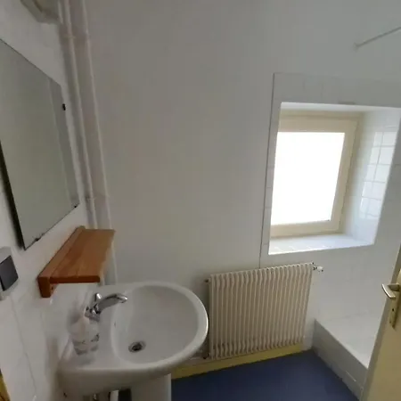 Refuge De L'aberouat * Lescun