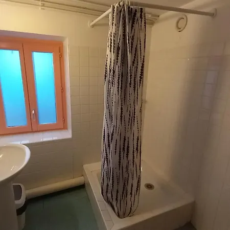 Refuge De L'aberouat * Lescun