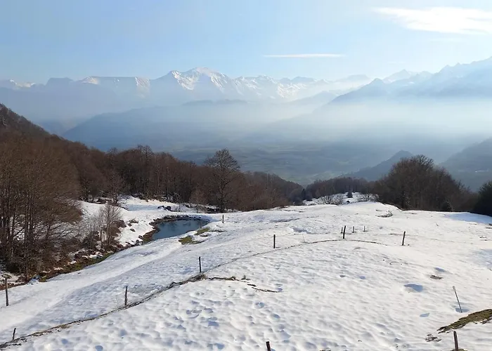 Refuge De L'aberouat *
